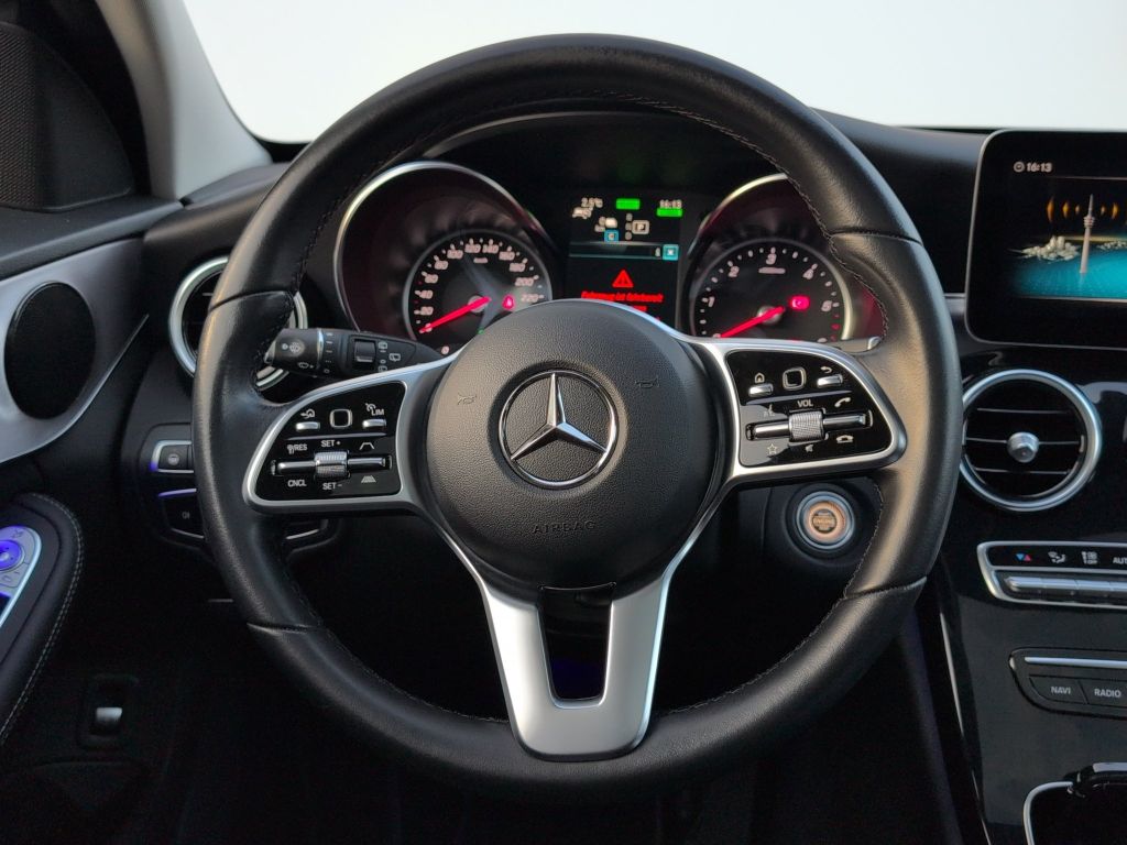 Mercedes-Benz C 300 2021
