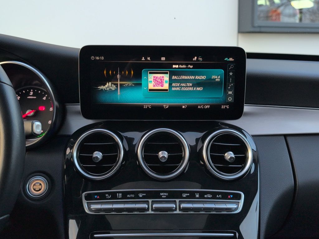 Mercedes-Benz C 300 2021