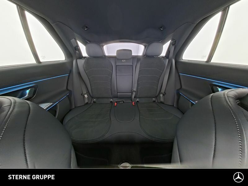 Mercedes-Benz E 300 2025