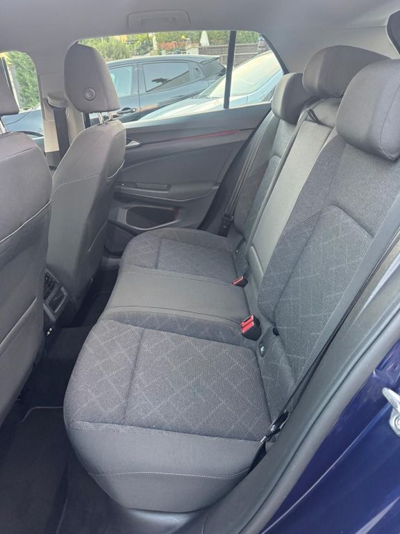 Volkswagen Golf 2021