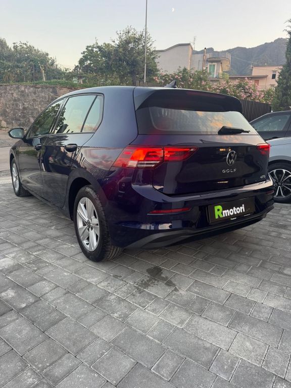 Volkswagen Golf 2021