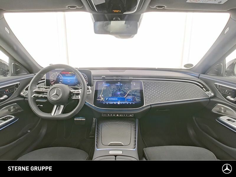 Mercedes-Benz E 300 2025