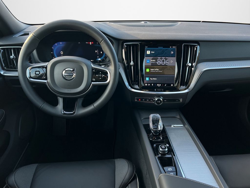 Volvo V60 Cross Country 2024