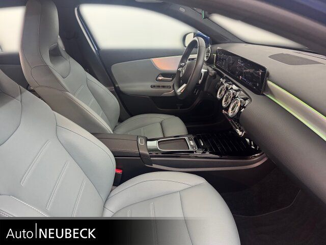 Mercedes-Benz A 250 2024