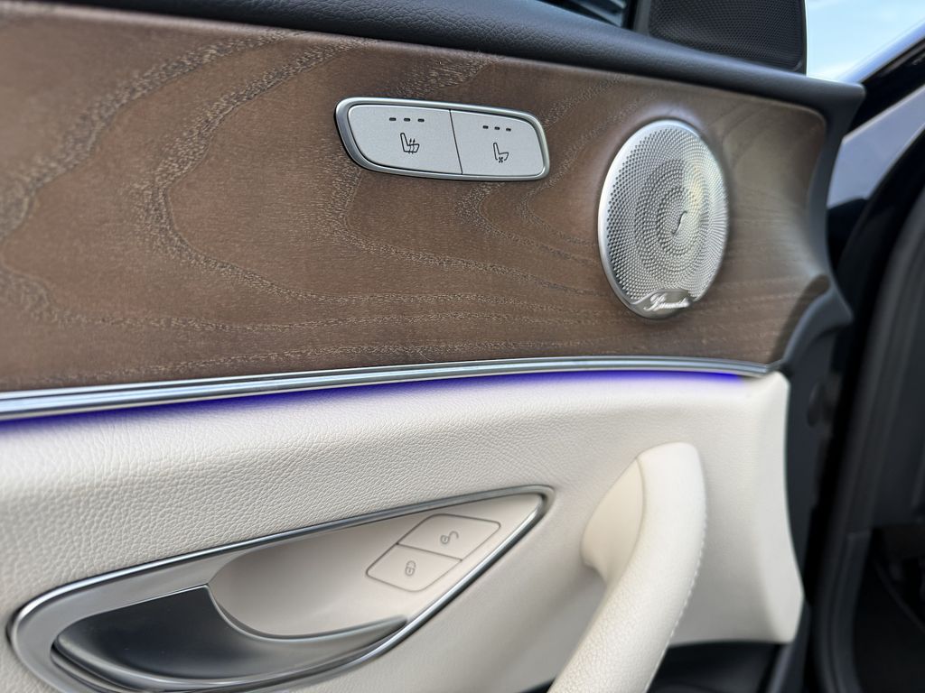 Mercedes-Benz E 220 2022