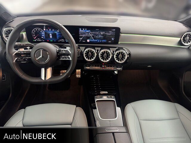 Mercedes-Benz A 250 2024