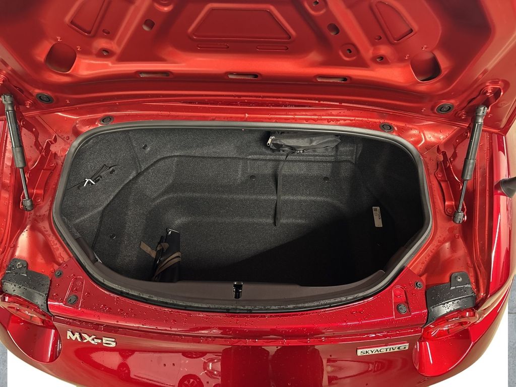 Mazda MX-5 2025