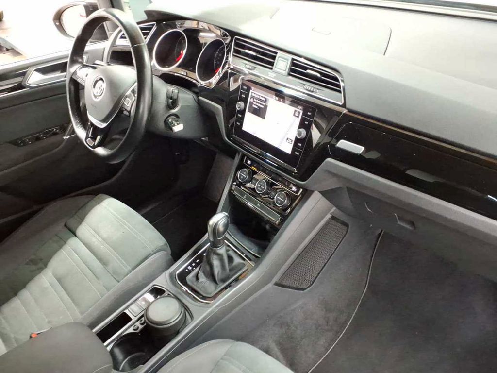 Volkswagen Touran 2020