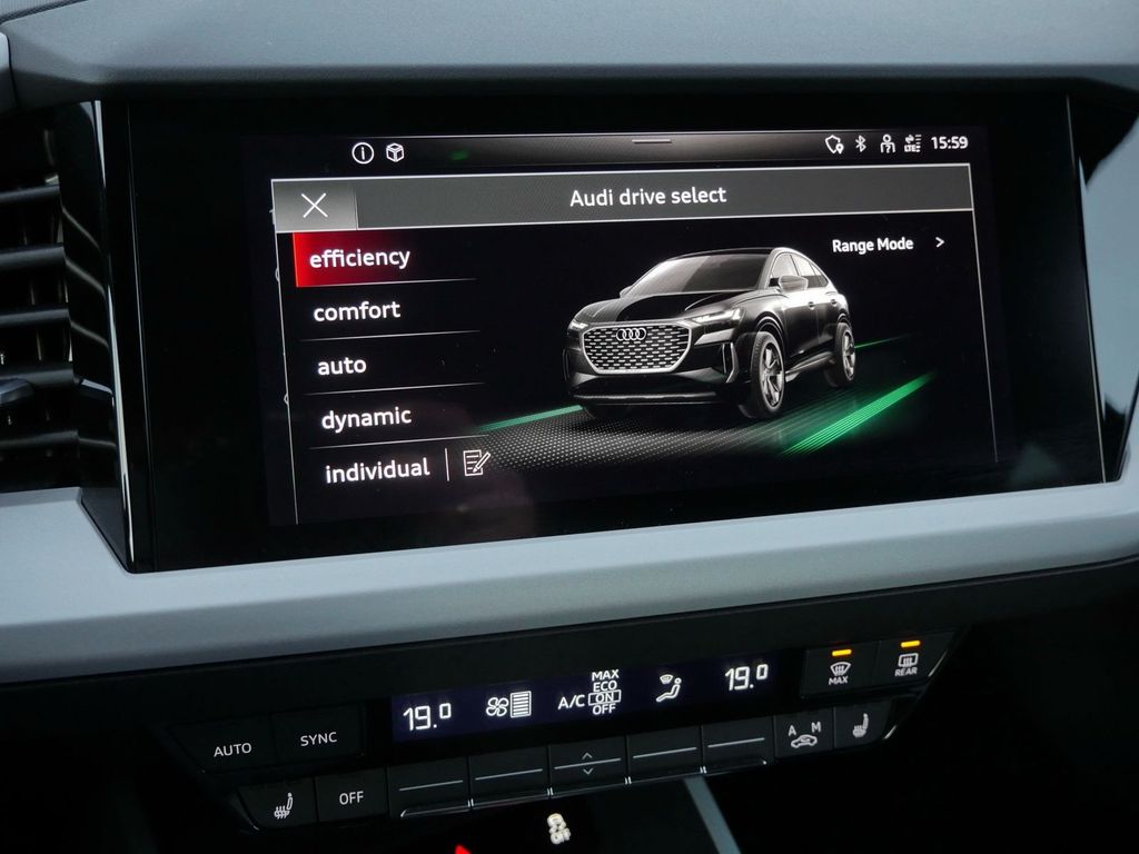 Audi Q4 e-tron 2022