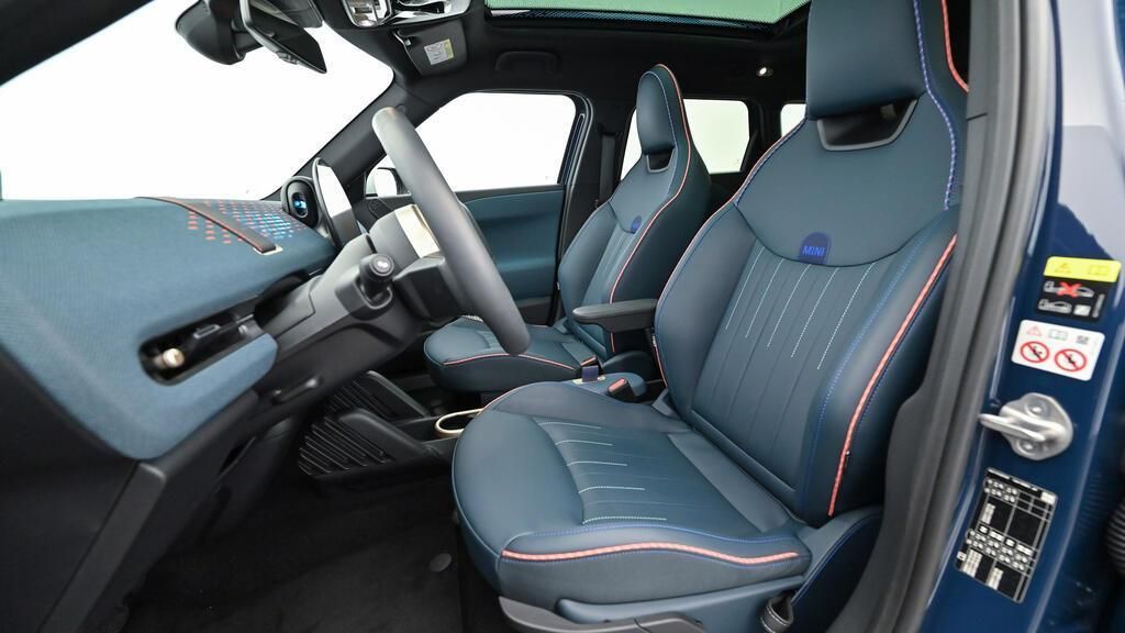 MINI John Cooper Works 2024