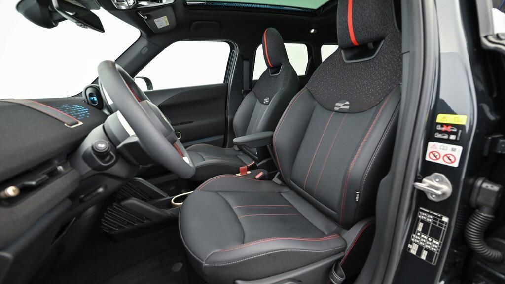 MINI John Cooper Works 2024