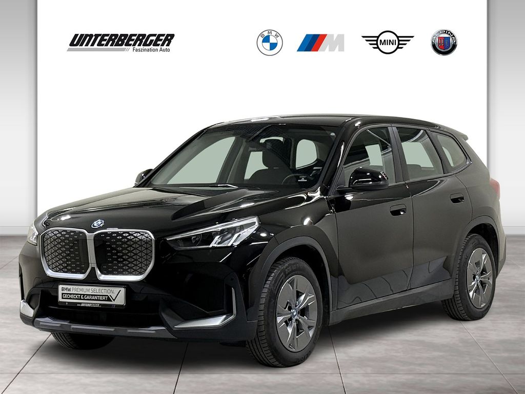 BMW iX1 2023