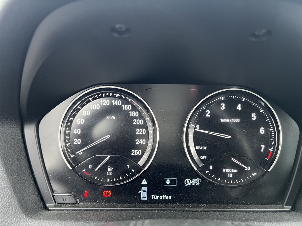 BMW 218 2021