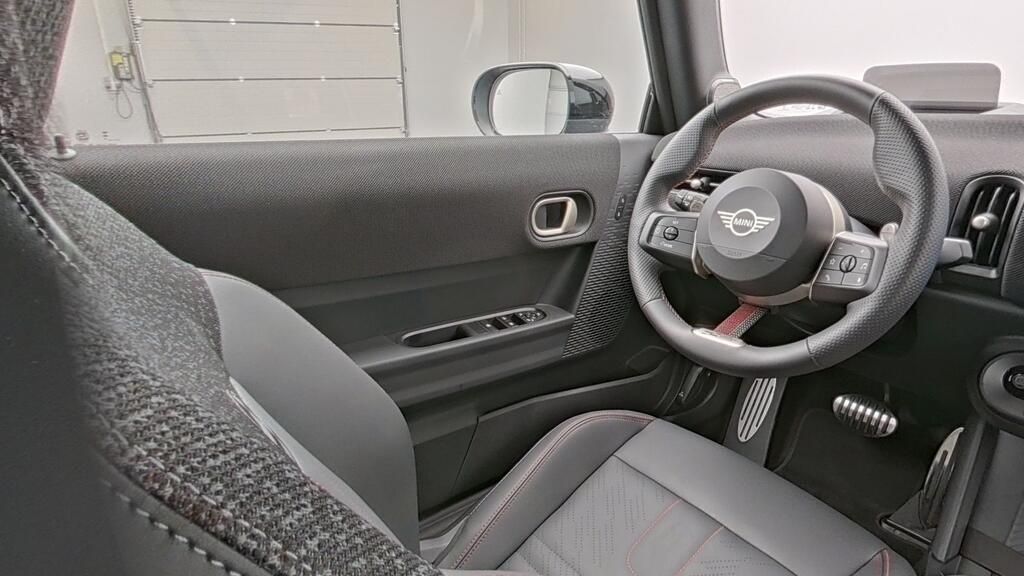 MINI John Cooper Works Cabrio 2025