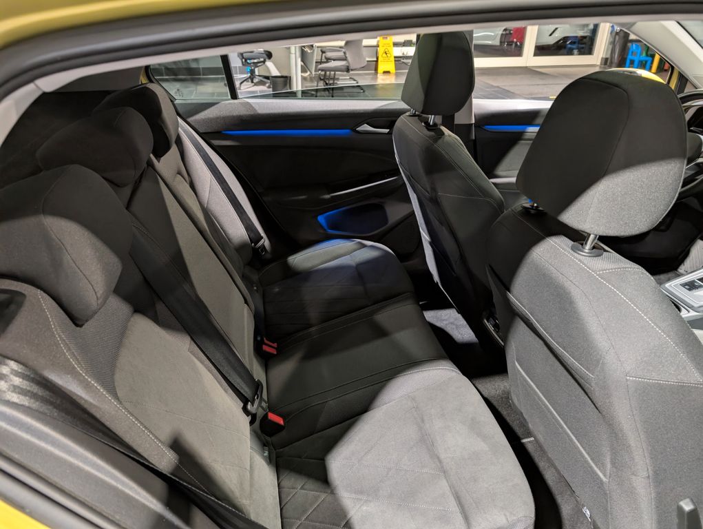 Volkswagen Golf 2021