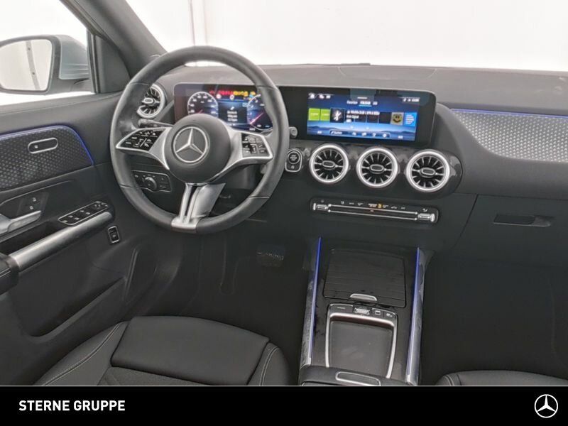 Mercedes-Benz GLA 200 2024