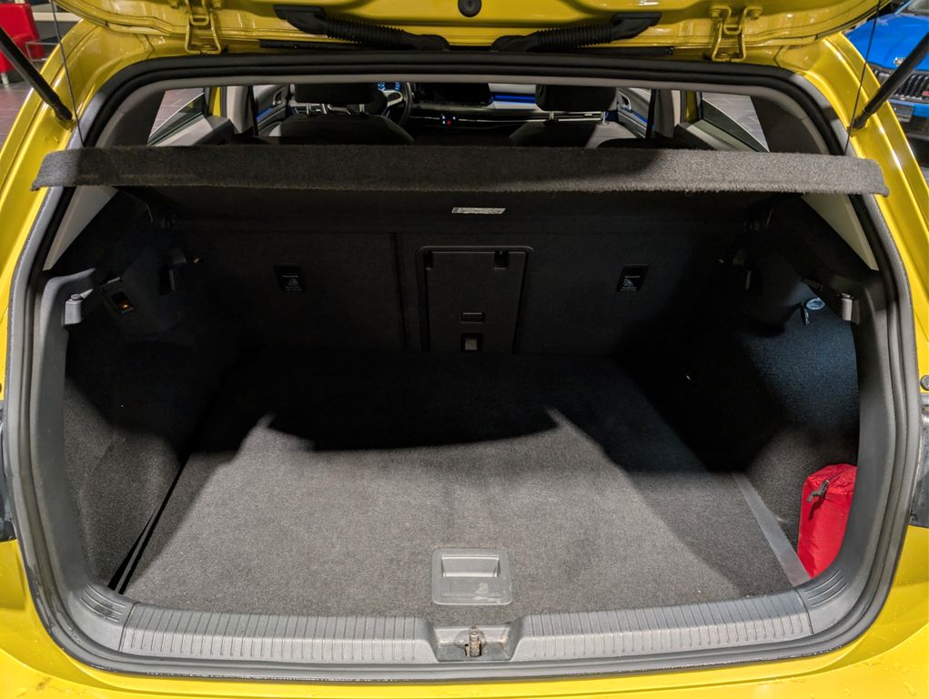 Volkswagen Golf 2021