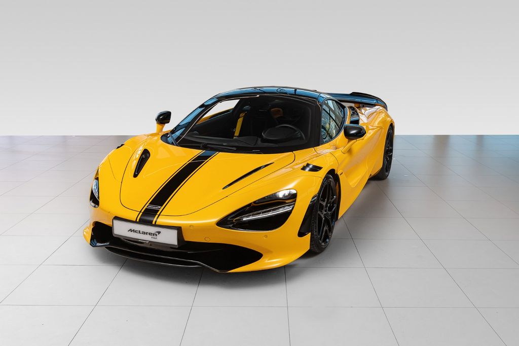 McLaren 750S 2025