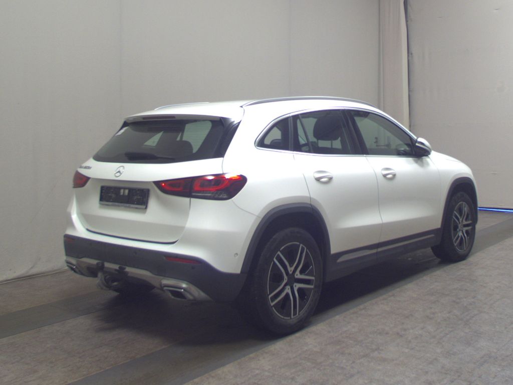 Mercedes-Benz GLA 220 2020