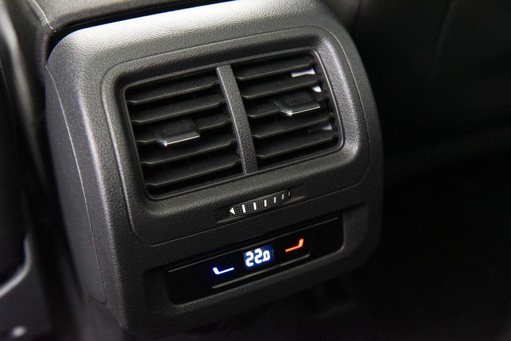 Volkswagen Touran 2025