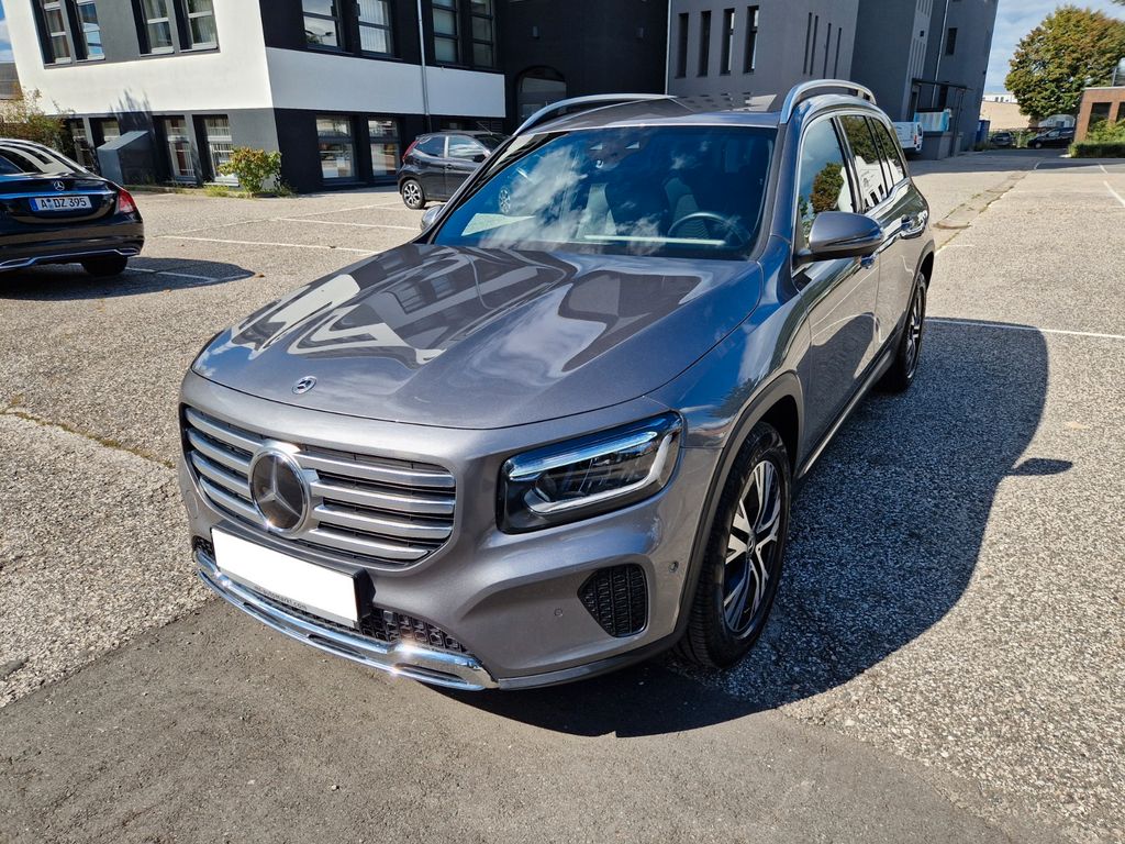 Mercedes-Benz GLB 200 2024
