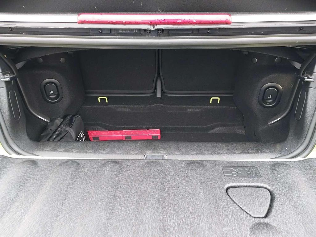 MINI Cooper Cabrio 2021