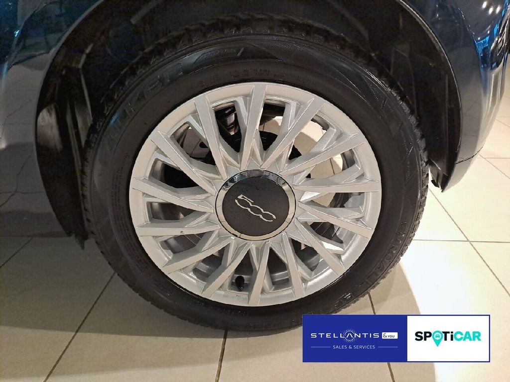 Fiat 500C 2024