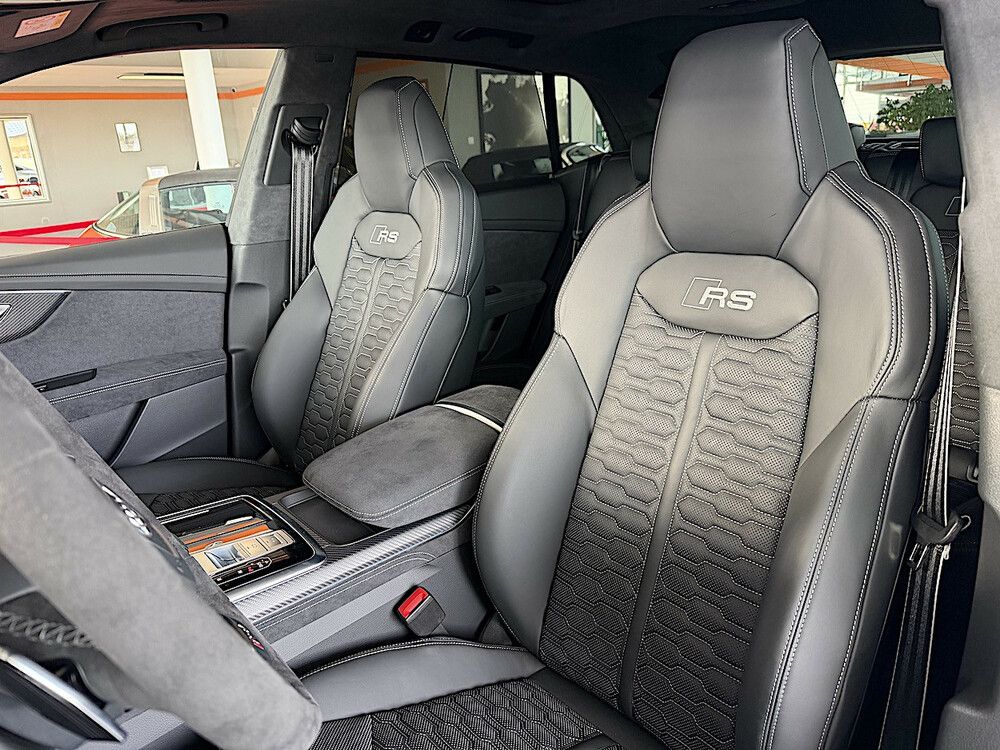 Audi RSQ8 2025