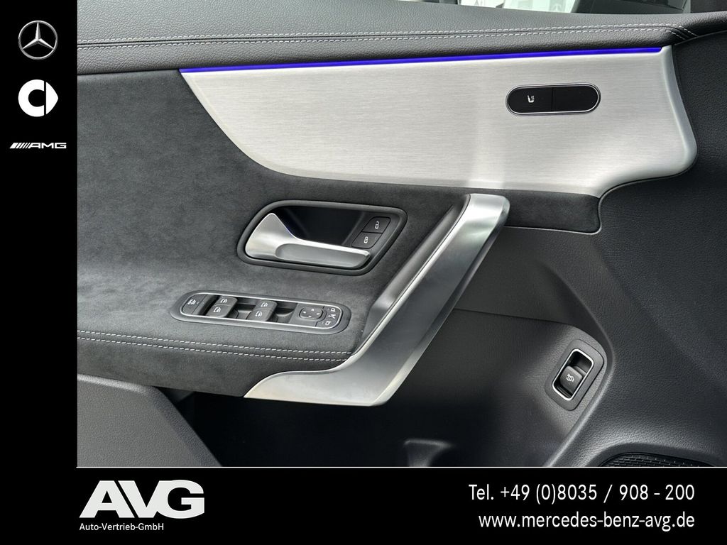 Mercedes-Benz CLA 200 2025