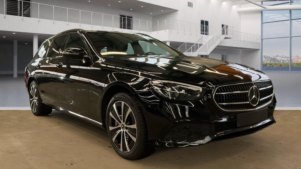 Mercedes-Benz E 300 2022