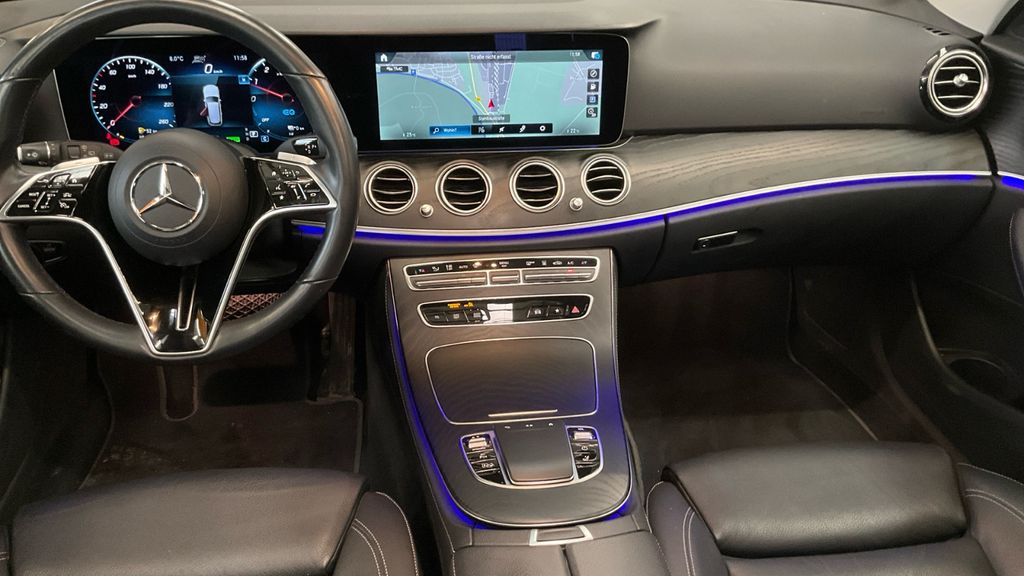 Mercedes-Benz E 300 2022