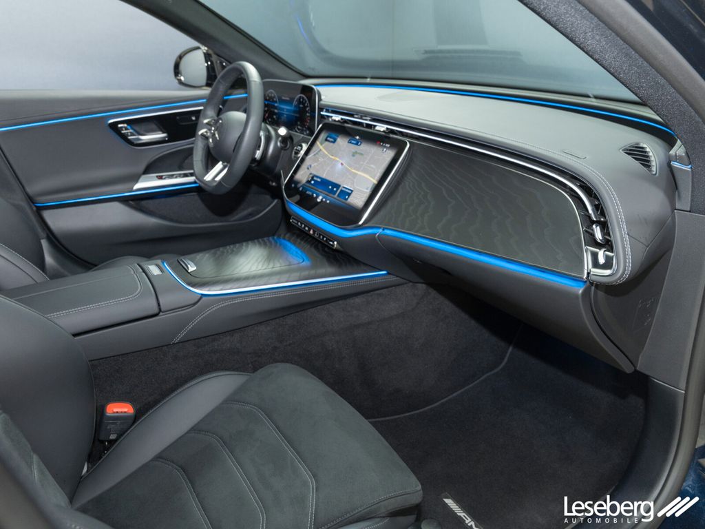 Mercedes-Benz E 300 2025