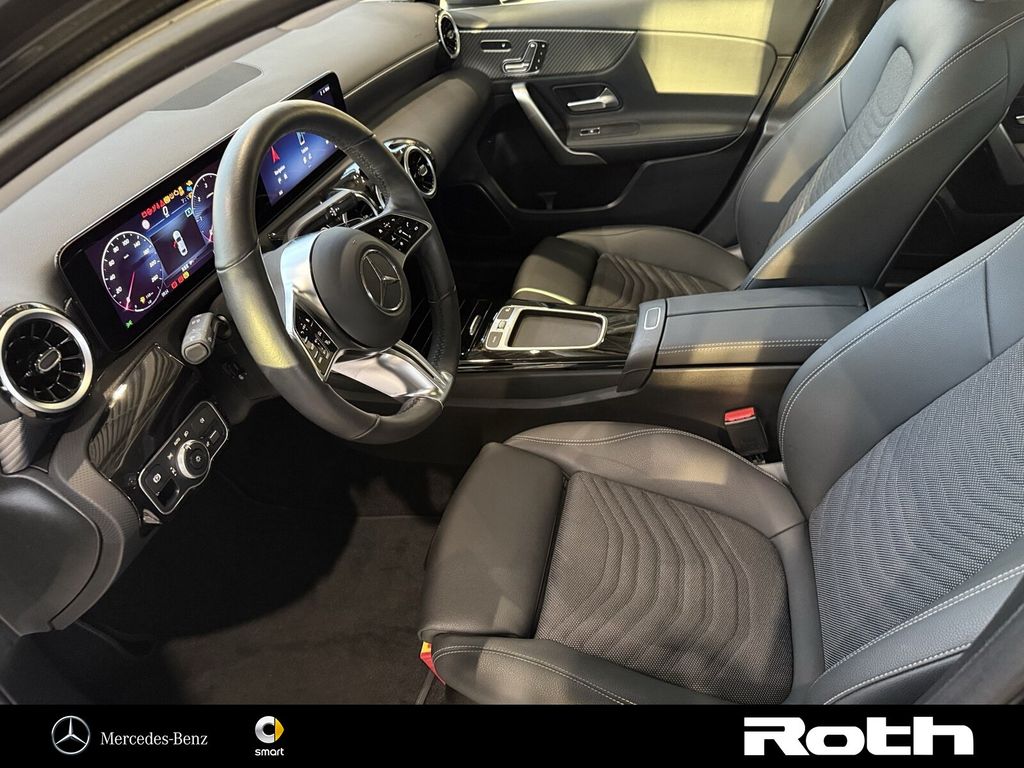 Mercedes-Benz A 200 2024