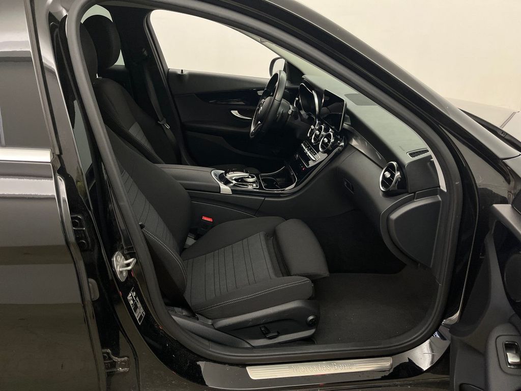 Mercedes-Benz C 300 2020