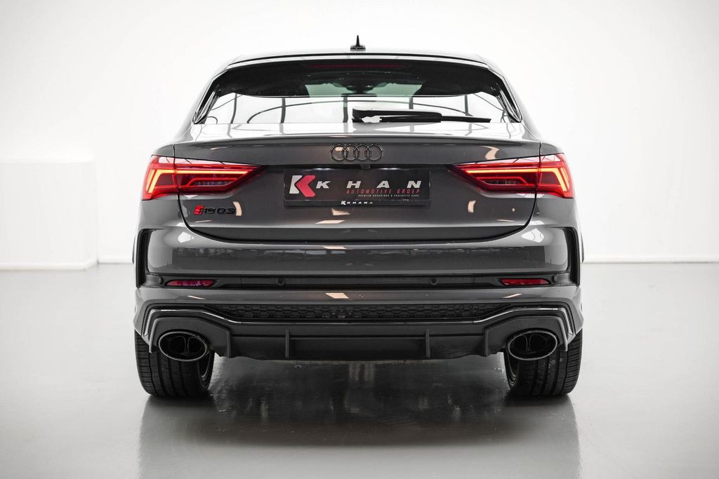 Audi RSQ3 2023