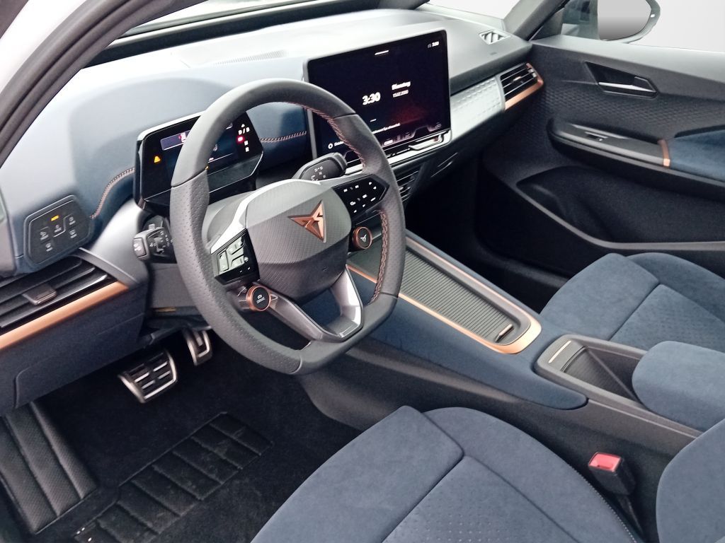 Cupra Born 2025