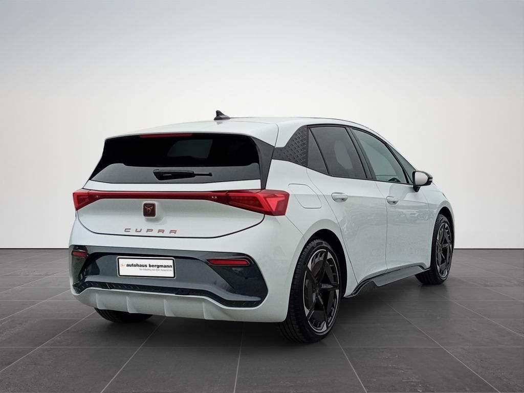 Cupra Born 2025