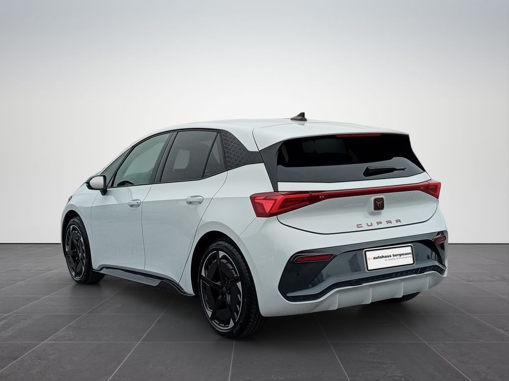 Cupra Born 2025