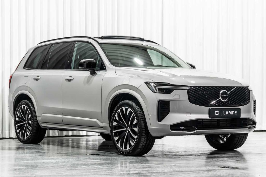 Volvo XC90 2025