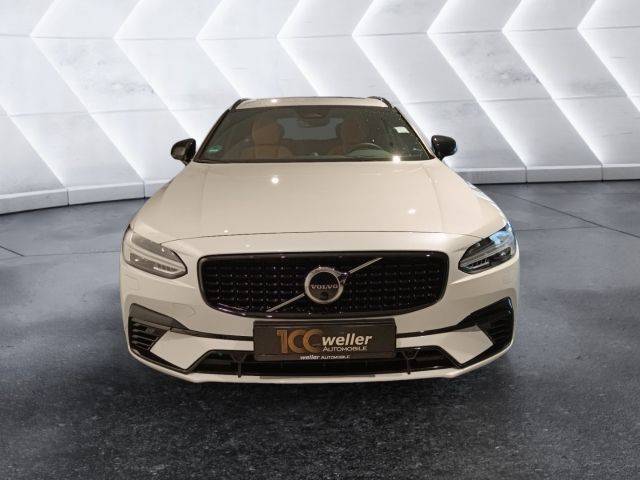 Volvo V90 2022