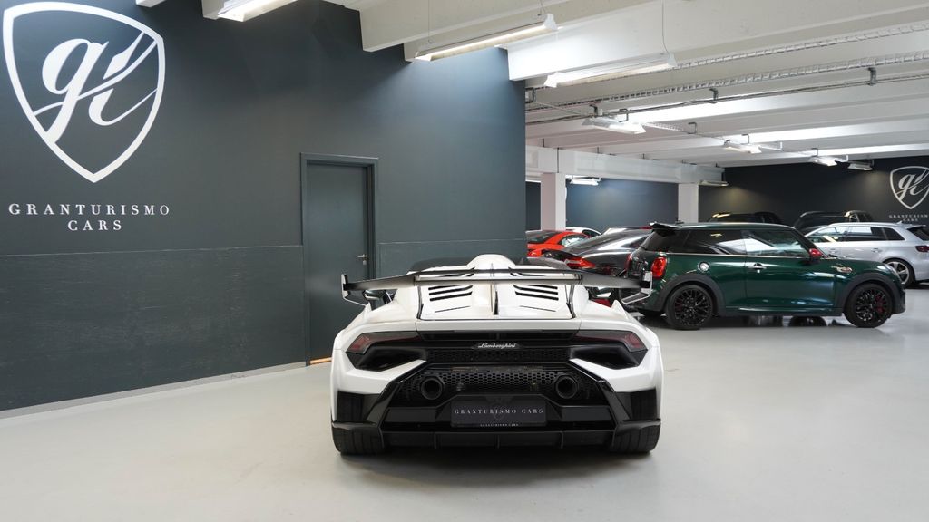 Lamborghini Huracán 2022