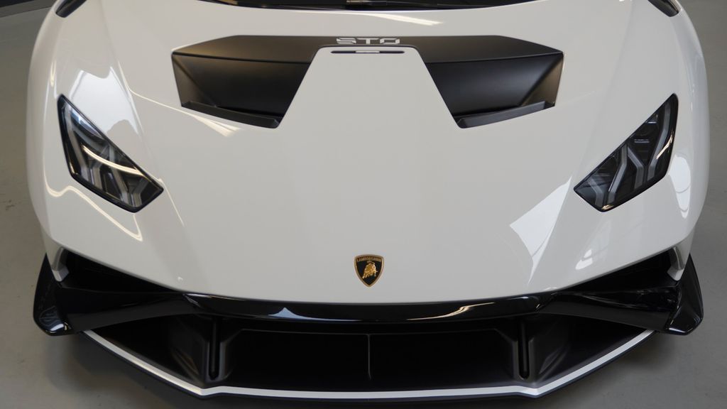 Lamborghini Huracán 2022