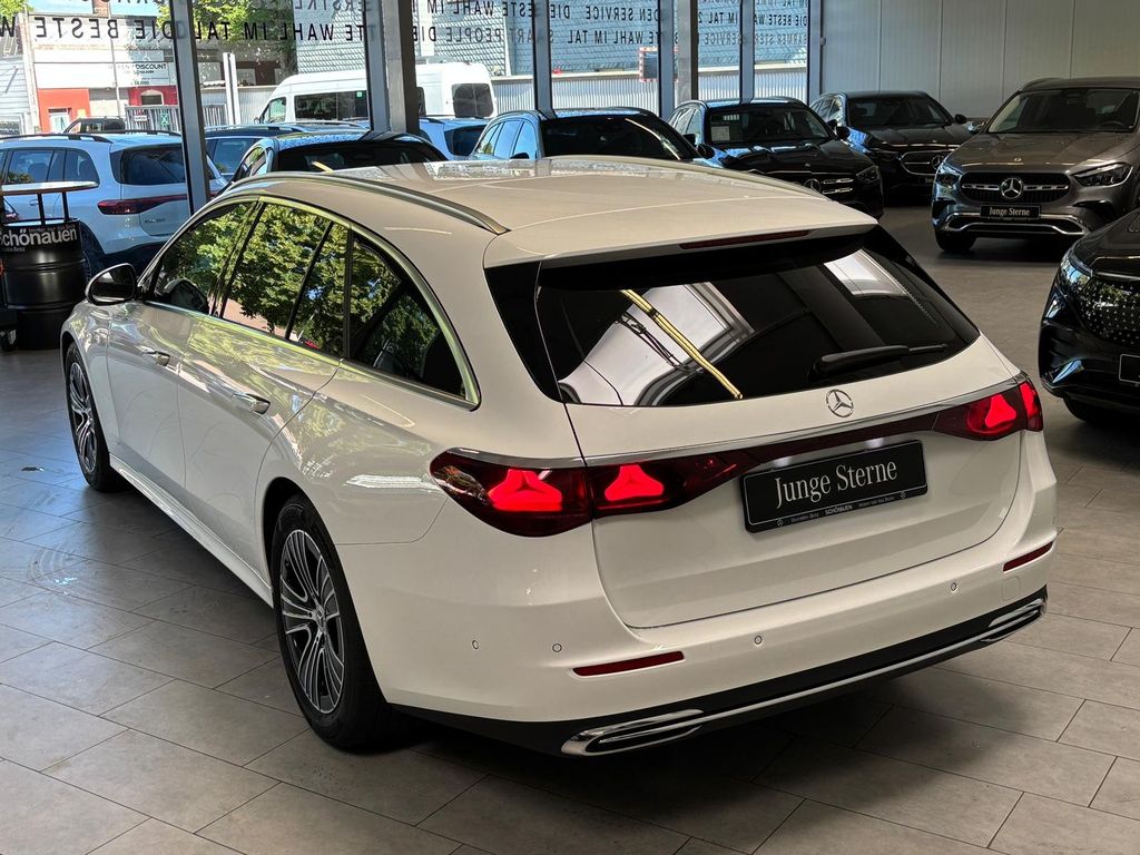 Mercedes-Benz E 220 2024