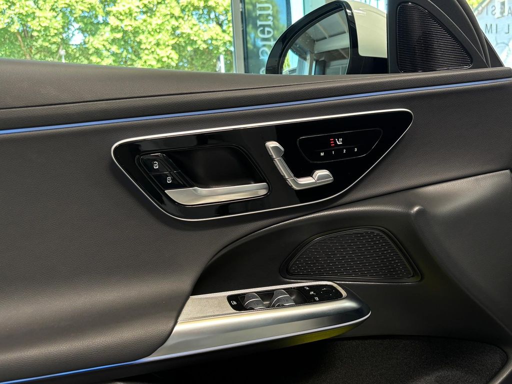 Mercedes-Benz E 220 2024