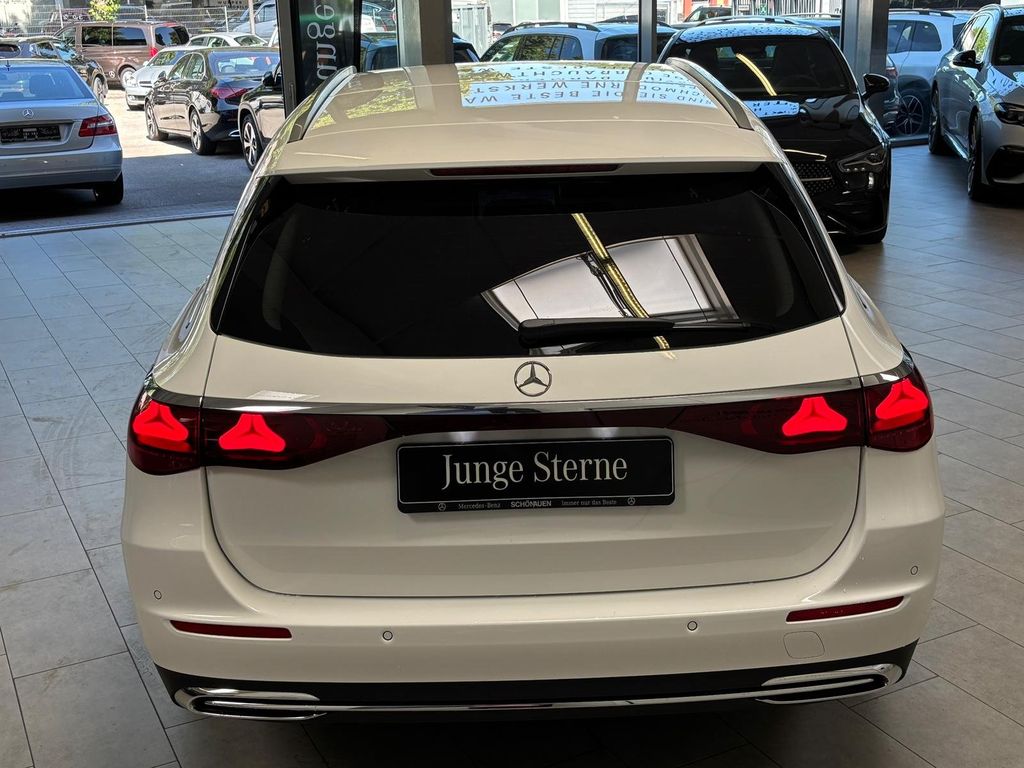 Mercedes-Benz E 220 2024