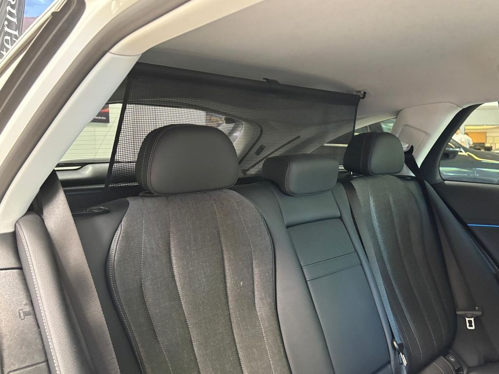 Mercedes-Benz E 220 2024