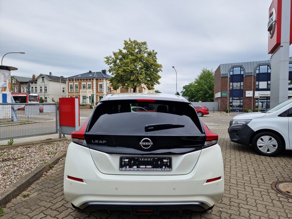 Nissan Leaf 2024