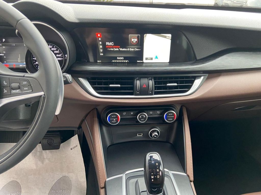 Alfa Romeo Stelvio 2018