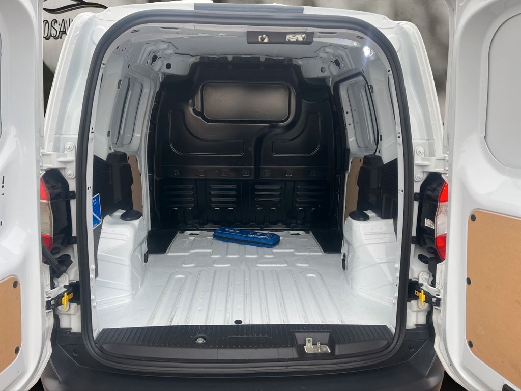 Ford Transit Courier 2020