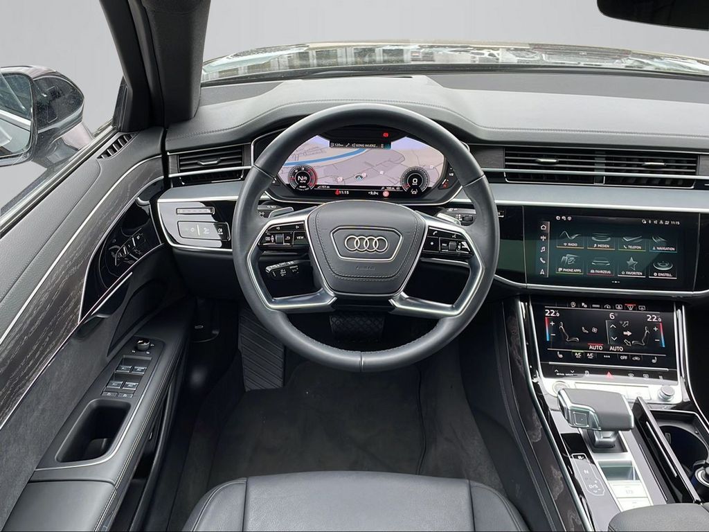 Audi A8 2023